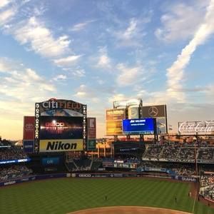 Meet your Posher, Kenneth